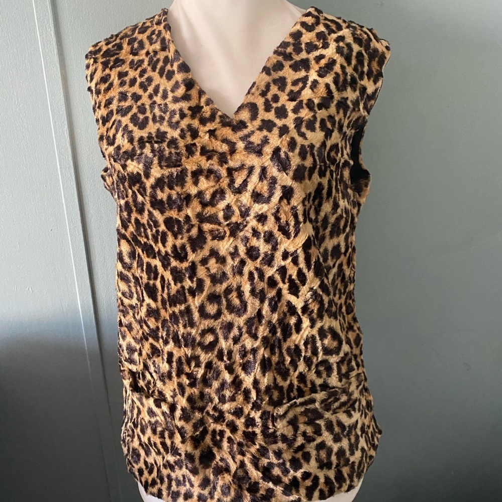 Cheetah print sleeveless top - Picture 5 of 13